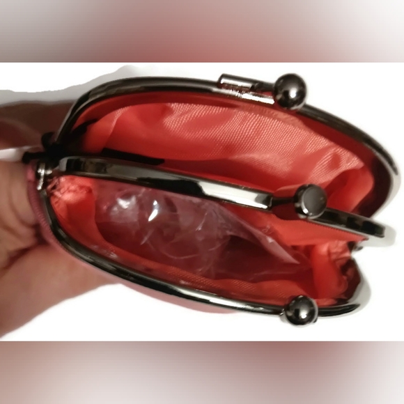 Mundi Triple Silver Frame Pink Cigarette Case - Picture 2 of 3